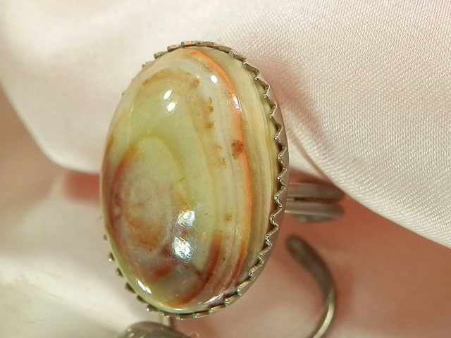 XX Neat Vintage 60's Adj. Size Shell Cabochon Ring 424M6 | eBay