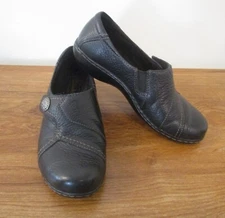 Clarks Collection Black Leather Slip On Clogs Women's Size 6 Side Button