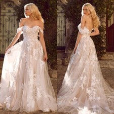 Gorgeous A-Line Wedding Dresses Strapless Backless Lace Appliques Bridal Gowns