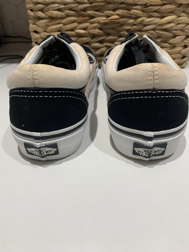 VANS Old Skool Pink and Black Skate Shoes Size M-6.5 W-8 - Picture 2 of 9