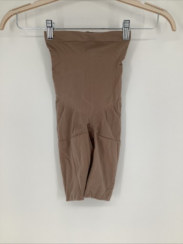Spanx Small Cafe Au Lait Hi-waist Mid-thigh Tummy Control Power Series Short T62