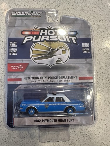 GreenLight 1:64 NYPD New York City Police Car Plymouth Gran Fury Hot Pursuit NYC