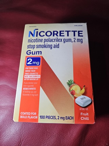 Nicorette Kaugummi 2 mg je 100 Stück Fruchtkühlung Geschmack BRANDNEU EXP 08/2027