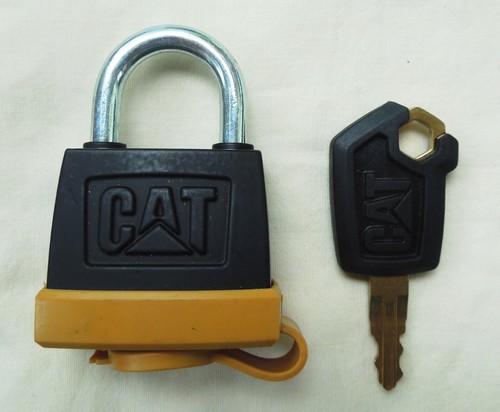 Caterpillar Padlock and new NOS - Imagen 2 de 2