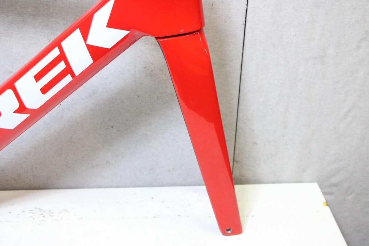 TREK Madone SLR Gen 7 Project One Segafredo Carbon Frame 56 TREK Madone SLR Gen 7 Project One Segafredo Carbon Frame 56