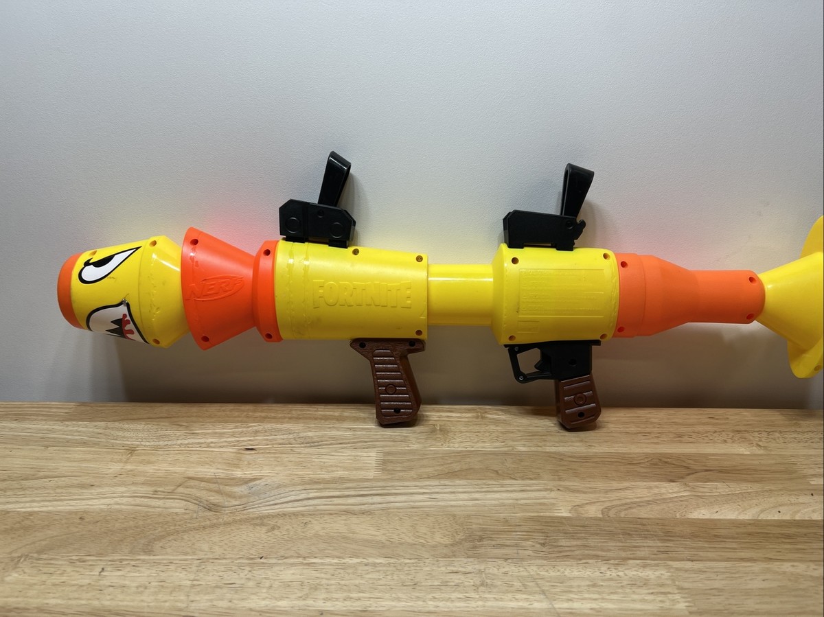 Nerf Fortnite RL ロケットランチャー Nerf Fortnite RL Launcher - Kids Toy Blaster with 2 Rocket