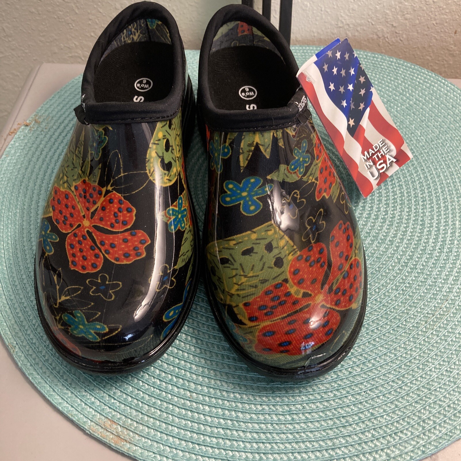 Sloggers Women’s Waterproof Gardening Shoes Multicolor with Flowers Sz 6 NWT