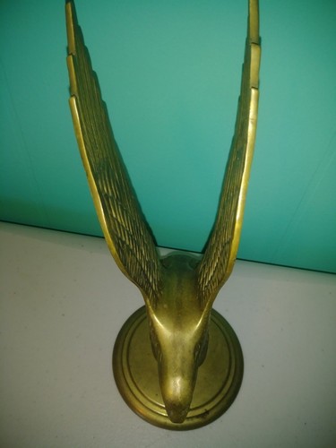 Estatuilla de mesa de escritorio vintage de latón macizo águila calva voladora halcón pájaro 8 1/2" - Imagen 10 de 10
