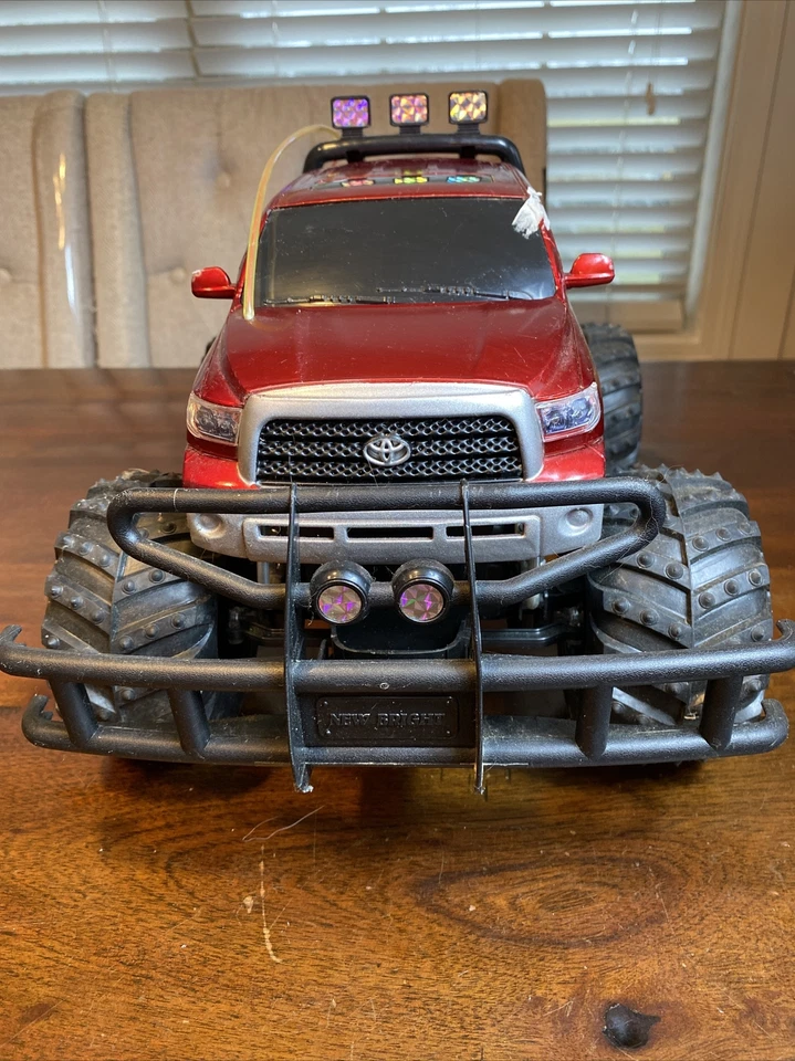 New Brite Toyota Tundra R/C Truck w Remote! No Battery 49 MHZ Red 16” Retired - Image 4 of 4