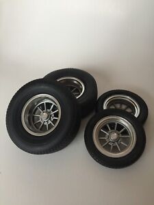 not Included 1:8 Cast Resin Set Of 4 Front/Rear Wheels/Caps For The soft tires