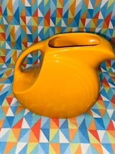 NEW FIESTA LARGE DISK PITCHER Butterscotch  FIESTAWARE disc 67 OZ free shipping