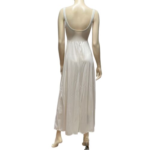 Vintage Olga Off White Nightgown Nylon Lace Dress Gown Negligee Lingerie Size S - Picture 2 of 4