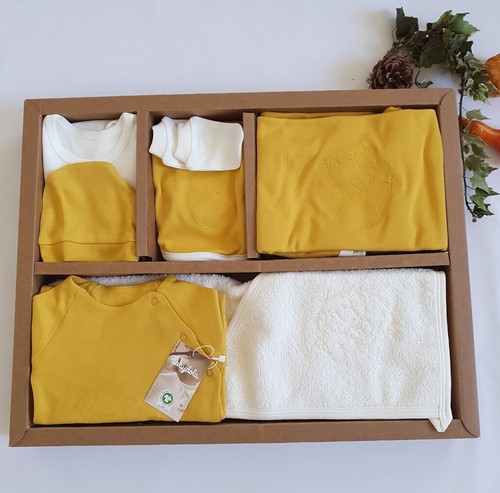 Babydola Baby Erstlingsset, Erstausstattung, 7 Teile GOTS BIO, Strampler, Shower - Bild 4 von 5