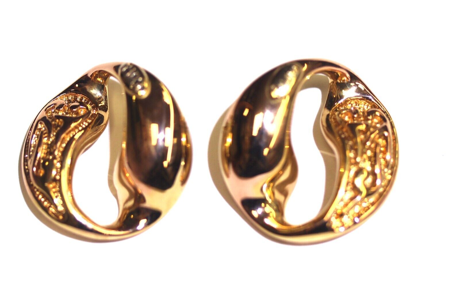 18k yellow gold fancy shape hoop earrings 5g uniq… - image 1