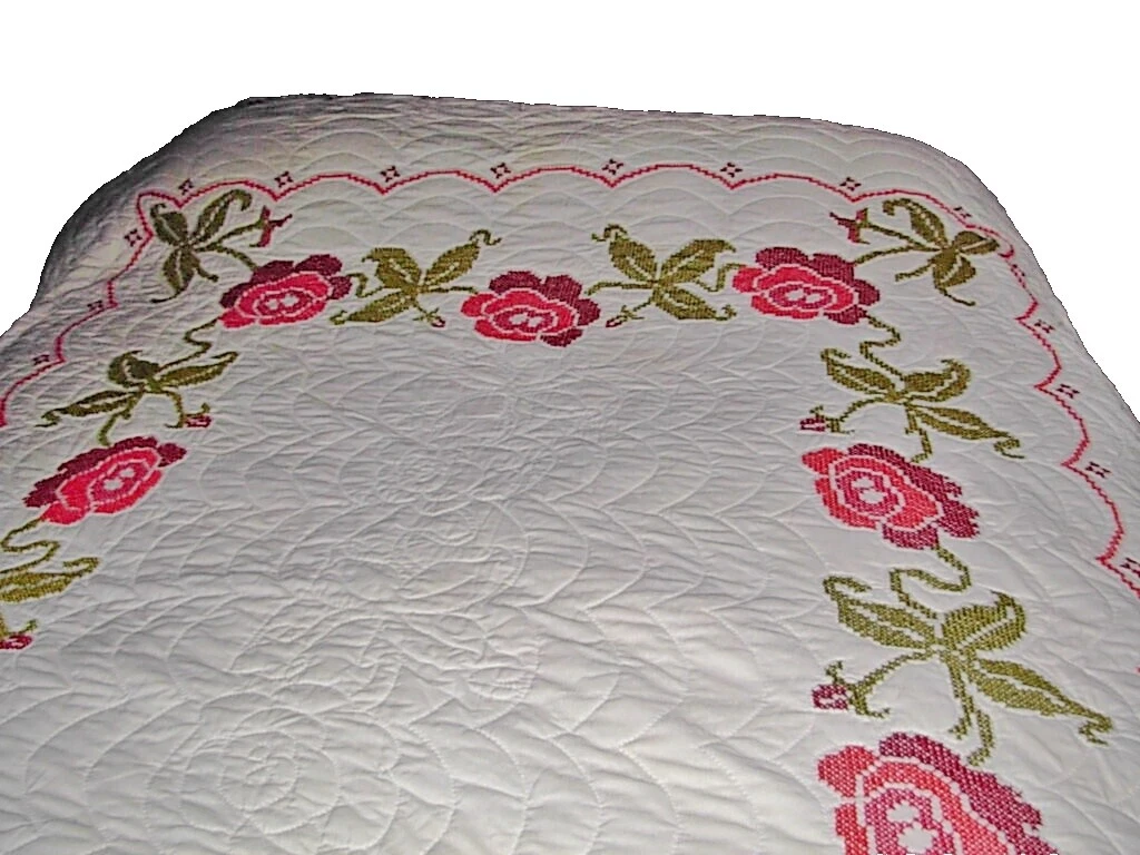 Handmade Cotton Blend Quilts, Bedspreads & Coverlets