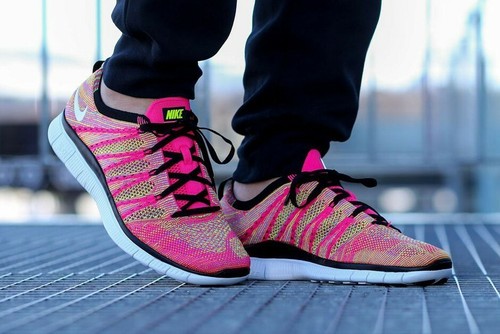 πΆ 2015 MEN'S NIKE FREE 5.0 NSW PINK FLASH US 13 TRAINERS RUNNERS FLYKNIT - Picture 3 of 5