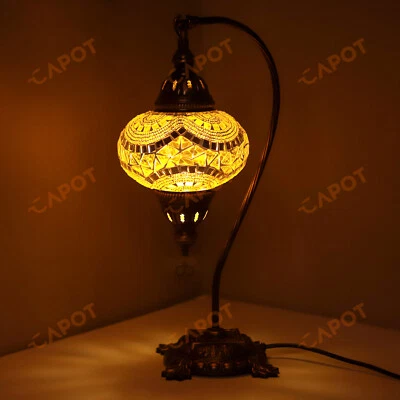 Lampe mosaïque turque marocaine fabriquée à la main Tiffany lampe de bureau - Photo 1/4