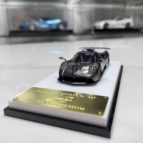 MC 1: 64 Pagani Pearl Grey/Carbon Top Painted Alloy Car Model Display Collection - Picture 2 of 5