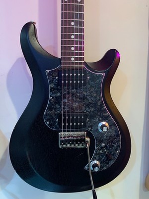 PRS Satin 22 with 59/09 pickups and Babicz saddles