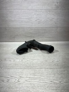 BMW 5 E60 E61 2007 Diesel 170kW Ansaugrohr Ansaugschlauch Turbolader 7794172