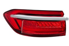Audi A8 D5 Rückleuchte Außenabschnitt LED Rechts 17 OEM HELLA