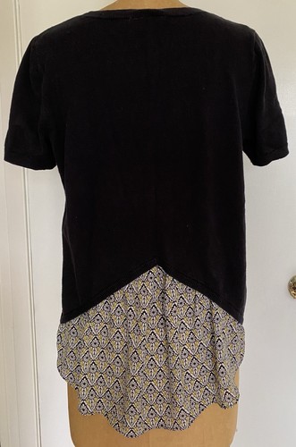 Ann Taylor Loft Women M Blue Knit Short sleeves Flower Graphic Hem - Picture 2 of 6