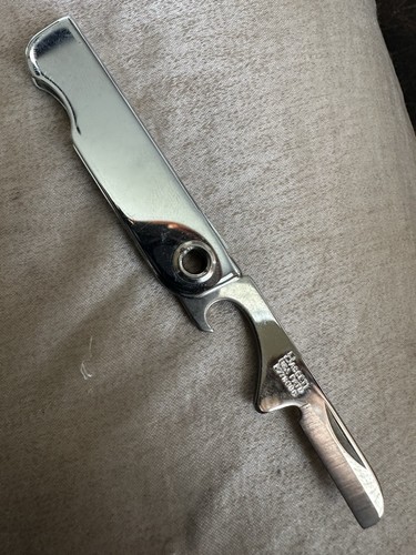 Vintage Bassett 2778C98 Folding Knife & Bottle Opener Combo w/Nail Grooming tool - Picture 4 of 14