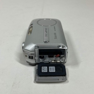 Olympus Stylus 800 D33235 8.0MP Point and Shoot Digital Camera for