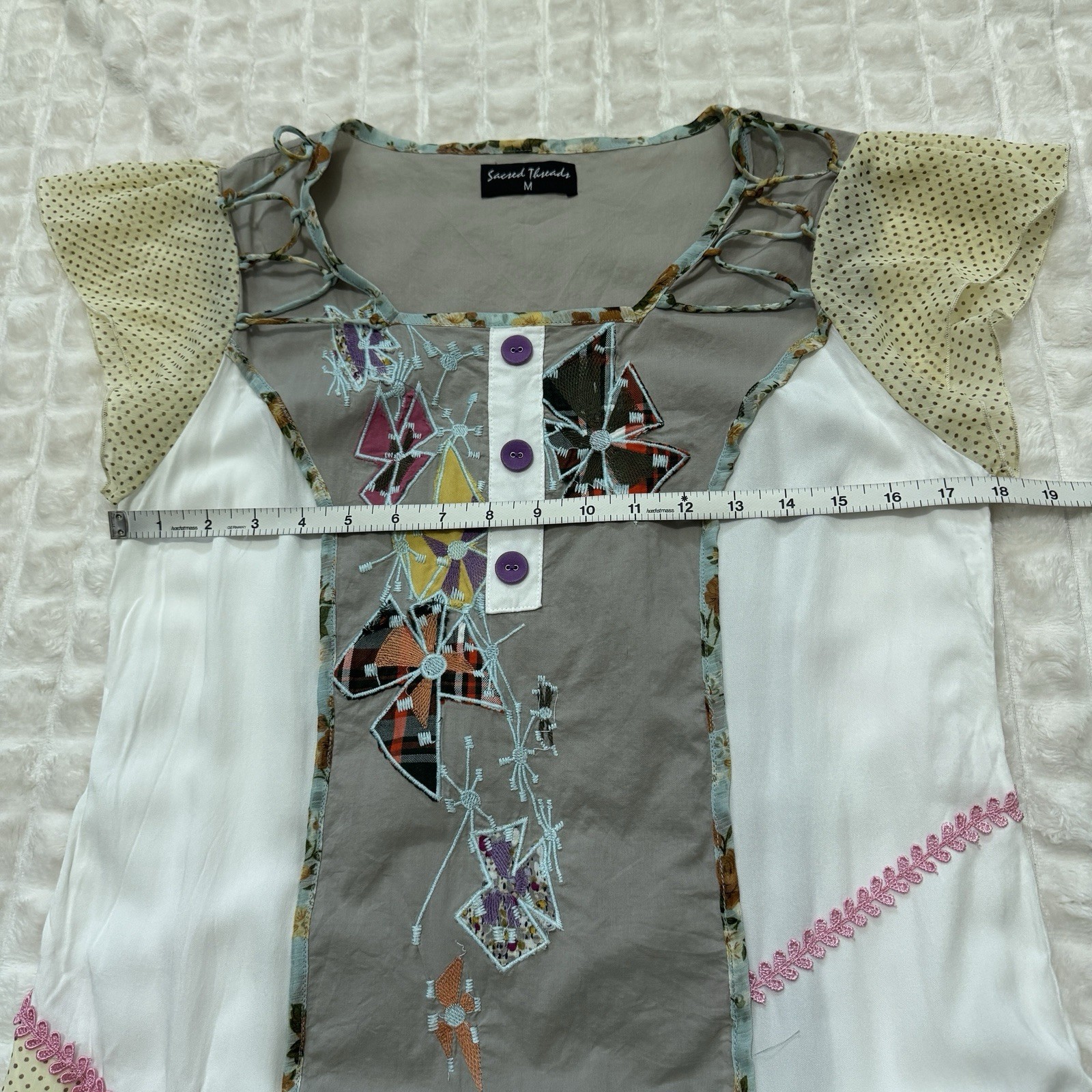 SACRED THREADS Small Patchwork Boho Tunic Top Flo… - image 3