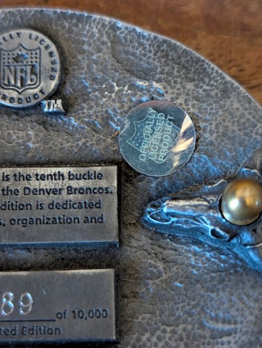 Vintage Siskiyou Denver Broncos NFL Football Belt Buckle 7089 of 10000 Limited - Picture 6 of 6