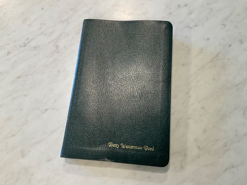 NIV Thinline Bible 1996 Green Bonded Leather 1984 - Picture 3 of 15