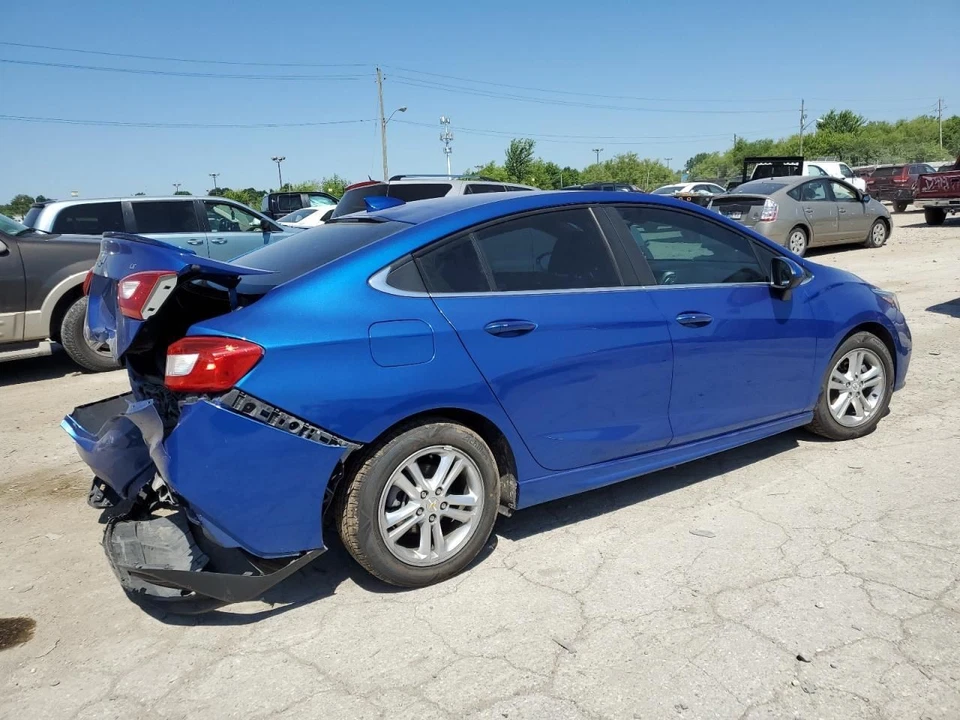 2016 Chevrolet Cruze Automatic Transmission FWD 1.4L VIN B 96000 Miles Foto 4 de 4