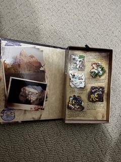 Disney World Expedition 2008 Everest Boxed Pin Set LE 300 Mickey Donald Duck