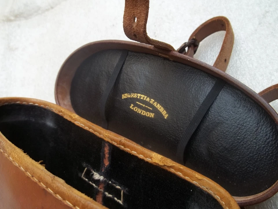 Vintage Zeiss Deltrintem 8x30  Binoculars - Image 4 of 4