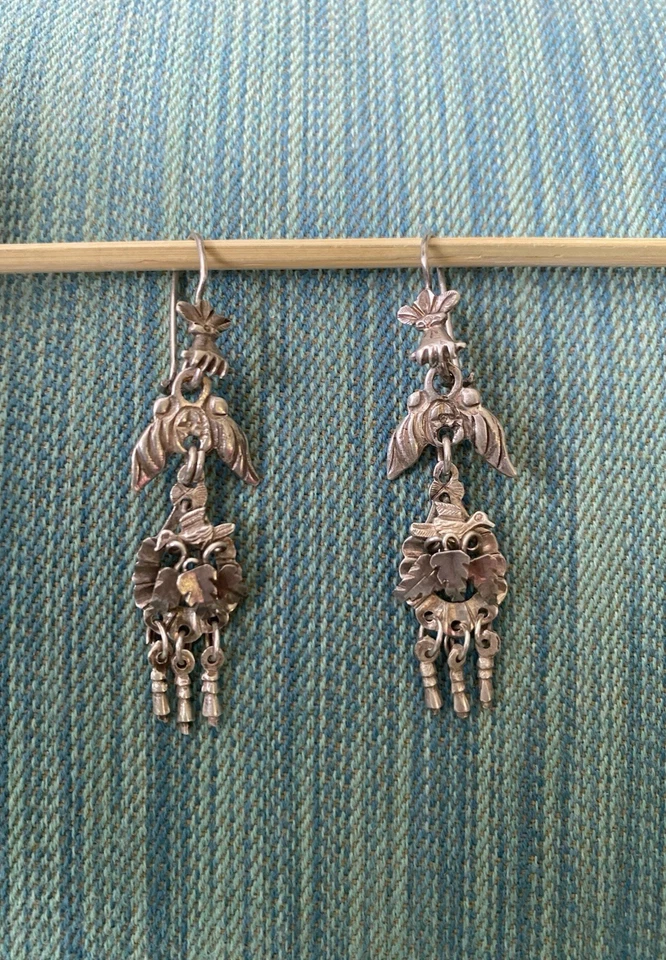 Pendientes colgantes estilo Frida de plata de ley 925 con pájaros del amor de México que llevan a mano Foto 4 de 4