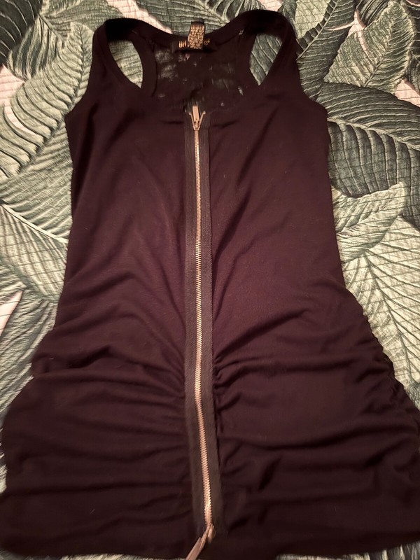 NEW URBANVIBES BLACK ZIPPER TANK TOP SZ SMALL
