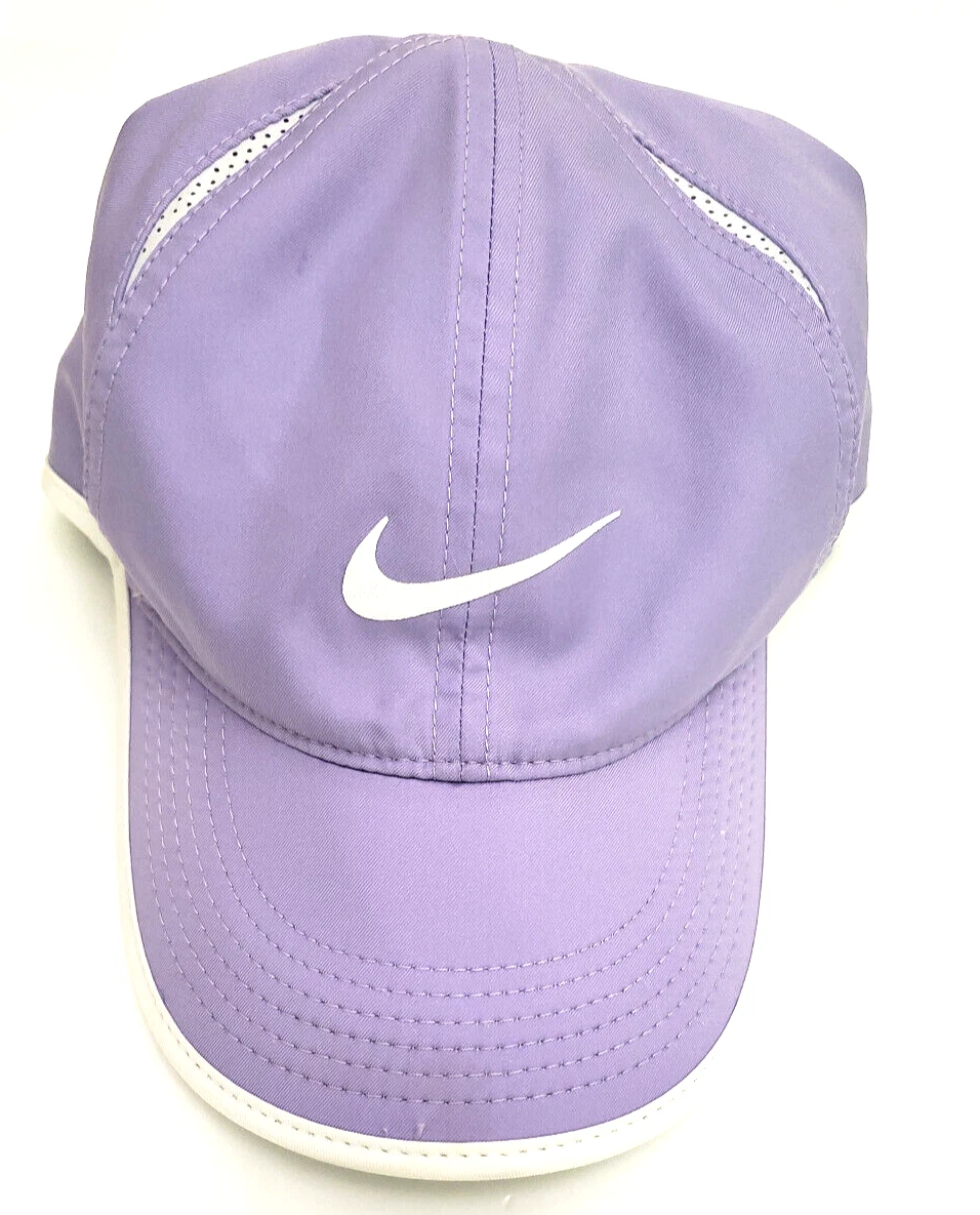 NIKE FEATHERLIGHT Dri Fit Lila High Performance Running Hiking