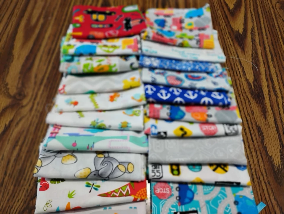 白色和大胆图案脂肪四分之一套装20件棉织物绗缝工艺品 — 第 2/3 张图片