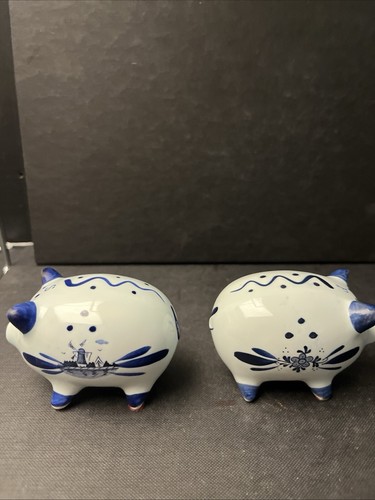 Vintage 1980's Dutch White Blue Windmill Pig S&P Salt & Pepper Shaker Set B35 - Picture 4 of 6