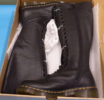 dr martens 1b60 virginia