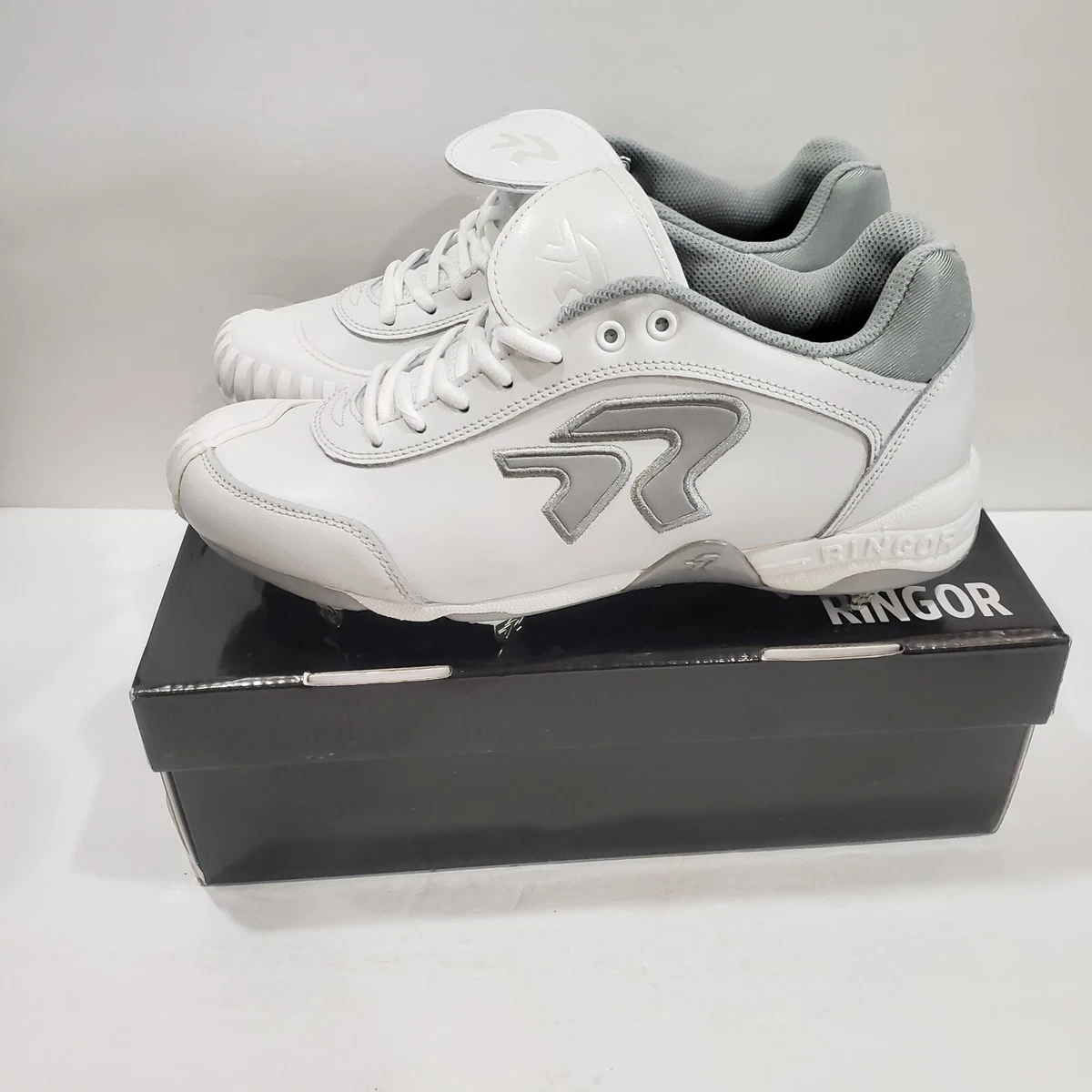 Nike softball cleats shop with pitching toe