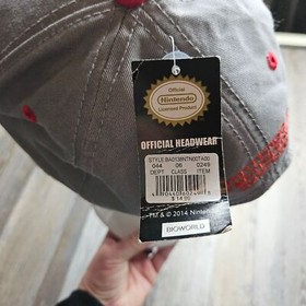 Nintendo Entertainment System NES Classic Controller Snapback Hat NEW