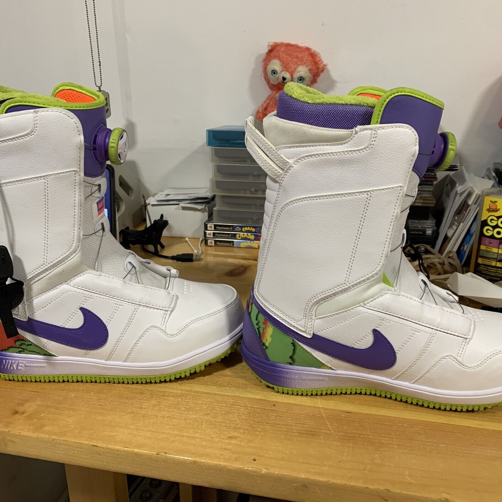 Nike SB Vapen X Boa Snow Board Woman Boots Size 9.5 Discontinued Buzz Light  Year