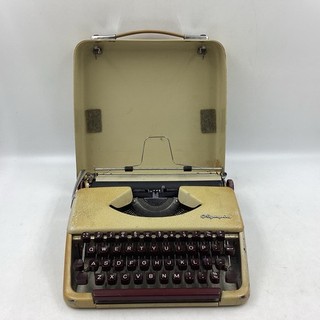 Vintage Olympia Beige Portable Typewriter Made In Germany TE#8126