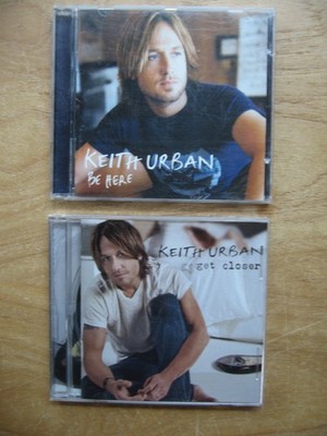 lot: 2 KEITH URBAN CDs ''Be Here'', ''Get Closer''