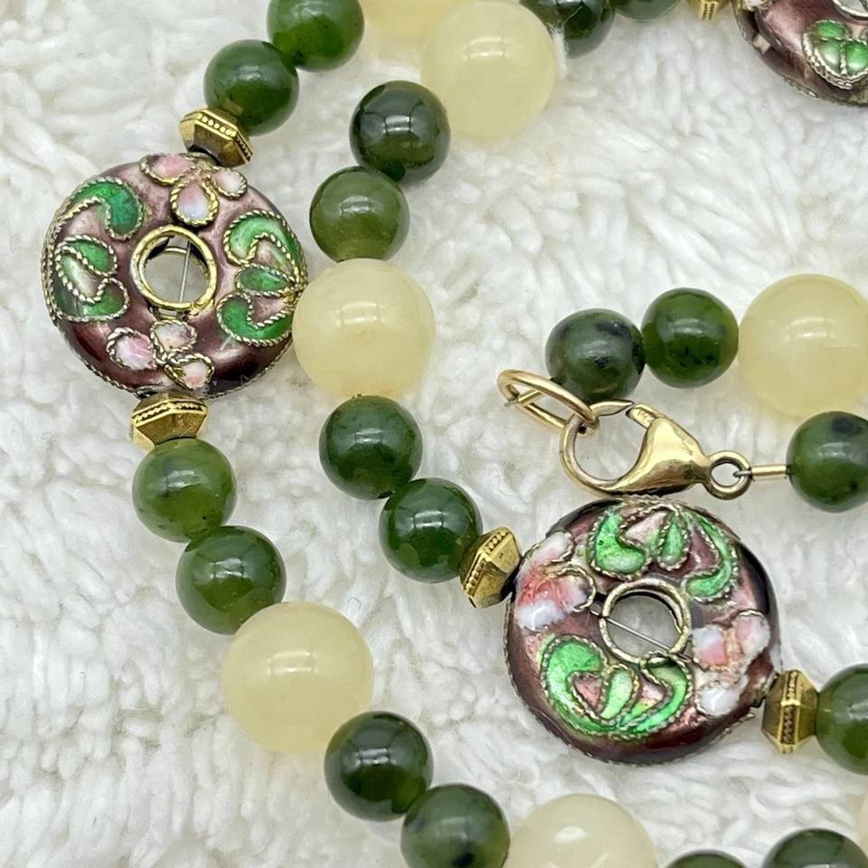Collar de Cuentas Cloisonné y Jade 14/20 GF Cierre Inspirado en Asia 18" Foto 4 de 4