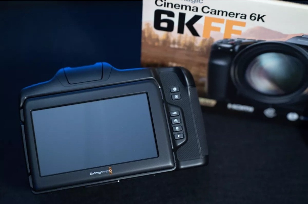 Blackmagic Cinema Camera 6K ＋ TILTAカメラリグ Full Camera Cage for BMCC 6K - Black | Tilta