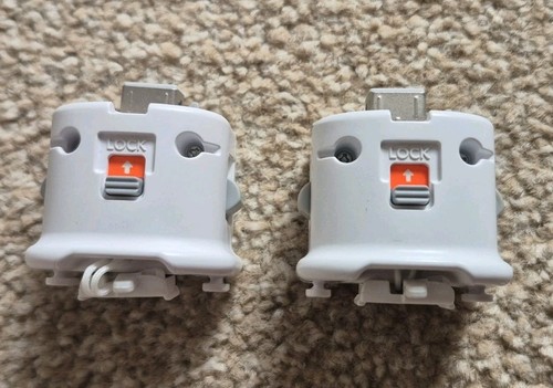 2x Official Nintendo Wii Motion Plus Adapters white  + Official Silicone Sleeves - Picture 7 of 10