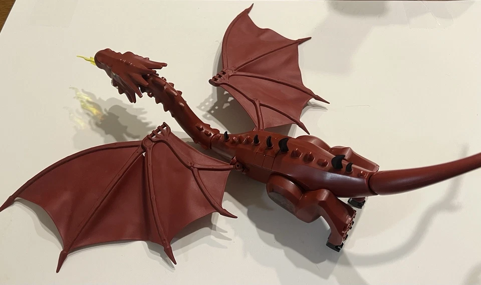 LEGO Authentic дракон Хоббит Смауг — отсутствующие когти на обоих крыльях — отличное состояние - Изображение 4 из 4