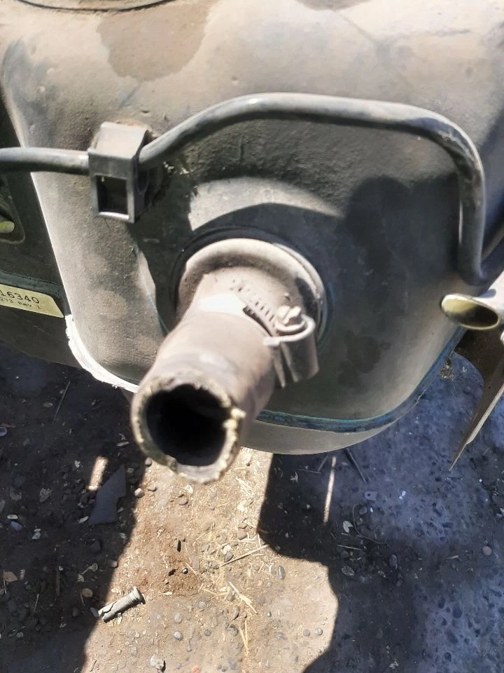 Cadillac Escalade 2009-2016 ESV tanque de combustible motor de 6,2 L 31 galones 22787882 Foto 3 de 4